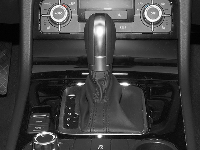 Used 2014 Black Uni Volkswagen Lux image 10