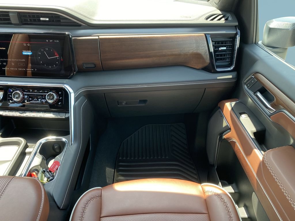 2025 GMC Sierra 2500HD Denali Ultimate - Photo 16