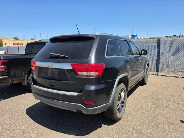 Used 2013 Brilliant Black Crystal Pearl Jeep Laredo image 6