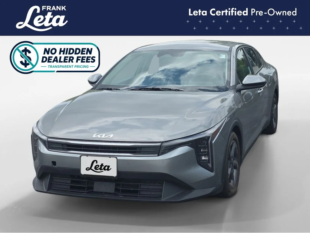 2025 Kia K4 LXS AT's photo