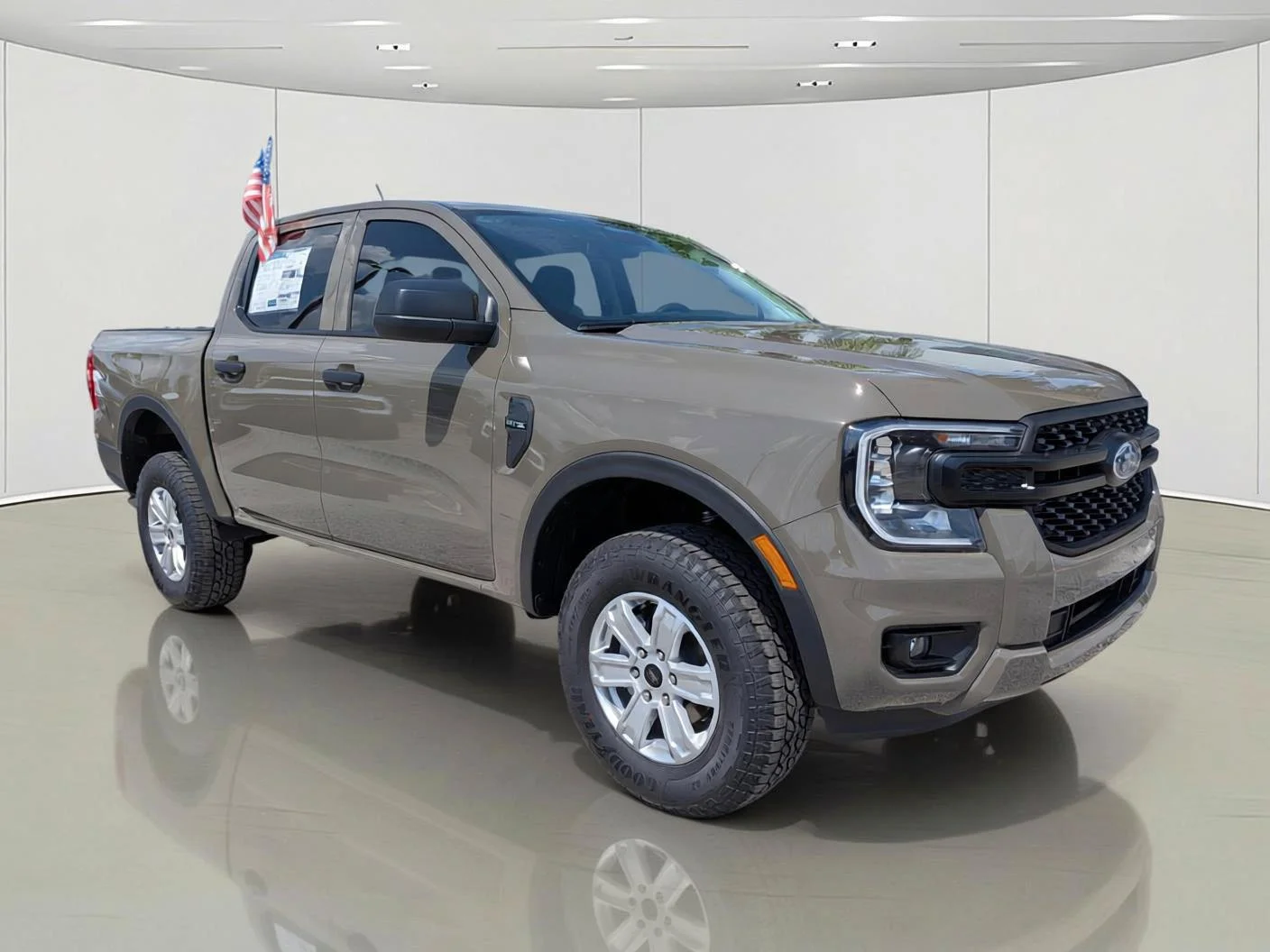 New 2026 Marsh Gray Ford XL image 4