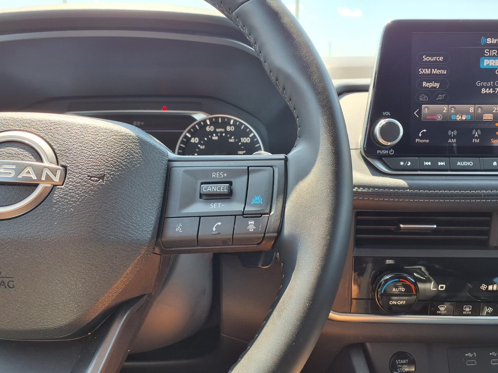 2025 Nissan Rogue SV Black at Robbins Nissan