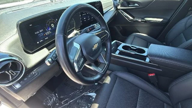 2025 Chevrolet Equinox LT - Photo 10