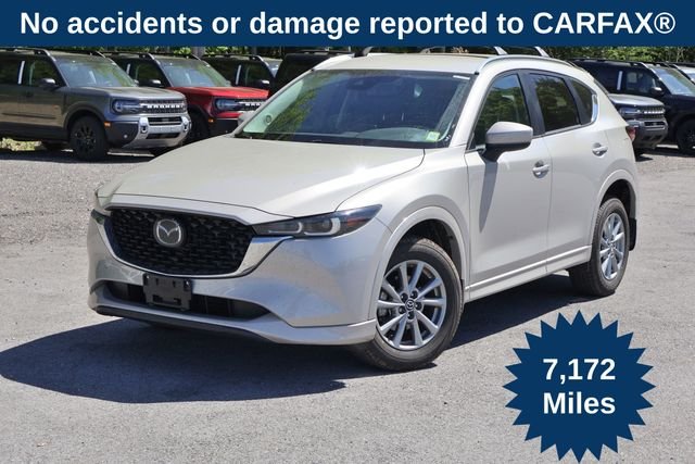 2025 Mazda CX-5 S Preferred package Auto AWD's photo