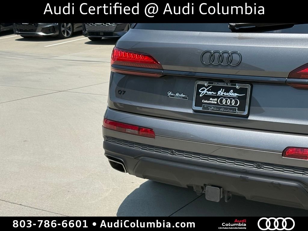 Used 2025  Audi 55 Prestige image 14