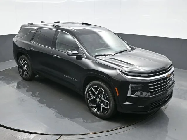 New 2026 Mosaic Black Metallic Chevrolet High Country image 14