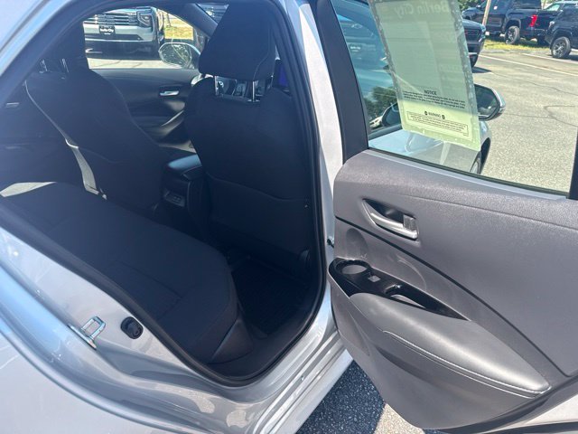 Used 2025 Classic Silver Metallic Toyota SE image 13