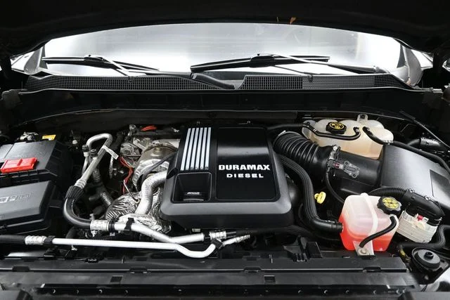 Used 2023 Black Chevrolet High Country image 41