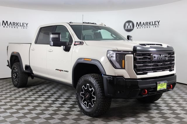 2026 GMC Sierra 4WD Crew Cab Standard Box AT4X's photo