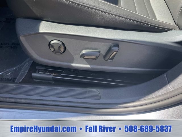 2024 Volkswagen Jetta SE - Photo 19