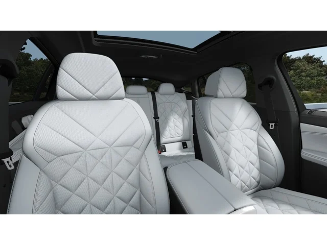 New 2027 Brooklyn Grey Metallic BMW xDrive40i image 11