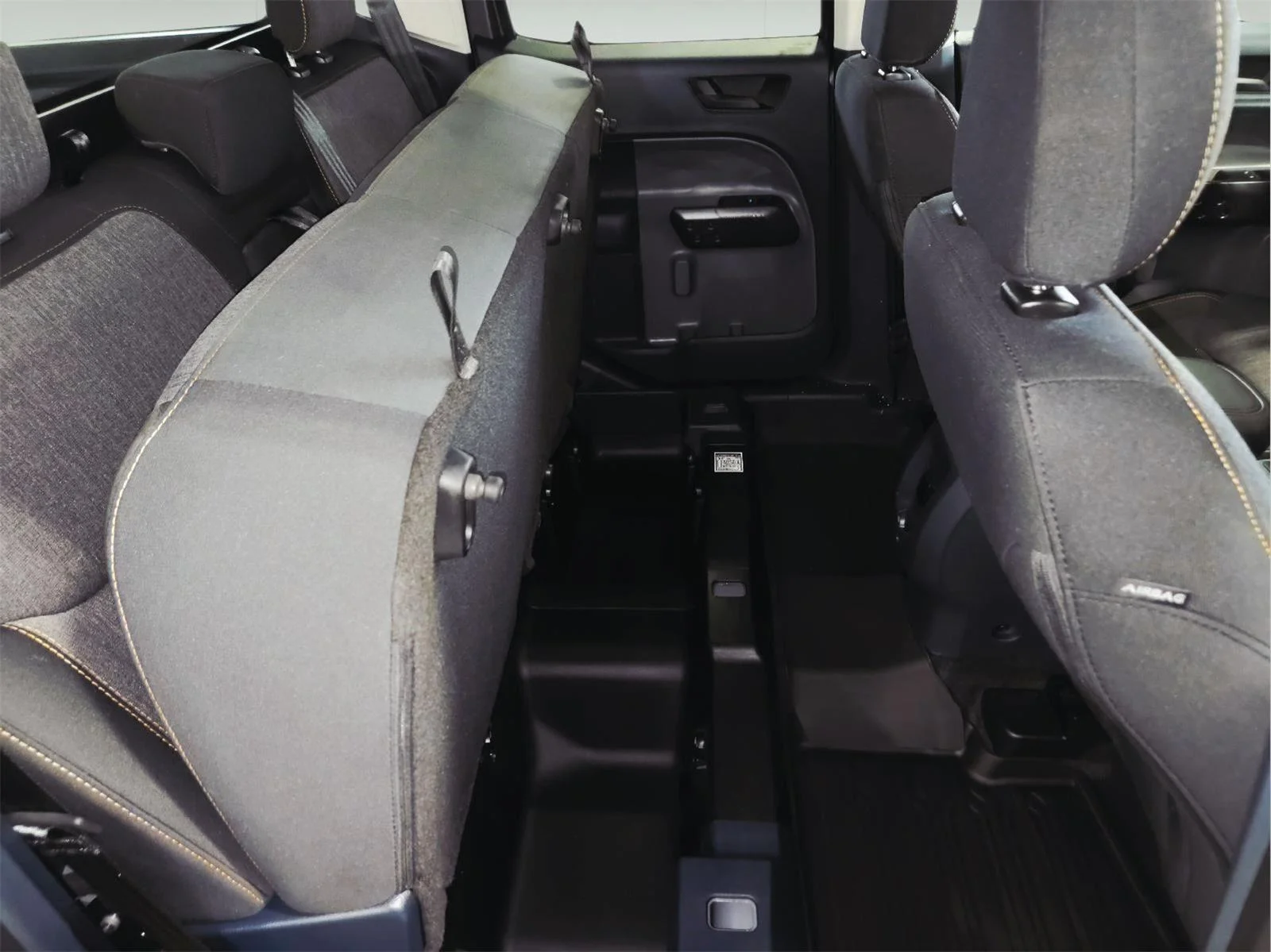 Used 2024 Carbonized Gray Metallic Ford XLT Advanced image 47