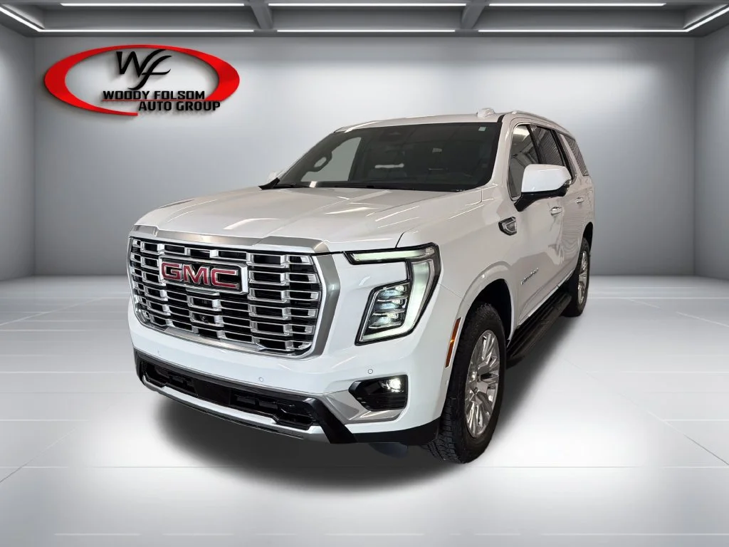 Used 2025 White GMC Denali image 3