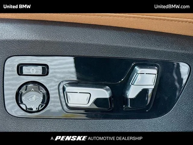 New 2026 Mineral White Metallic BMW X5 40i image 4