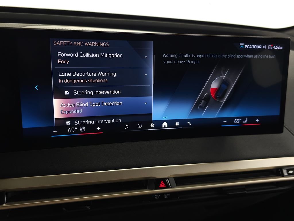 Used 2024 Black Sapphire Metallic BMW xDrive50 image 26