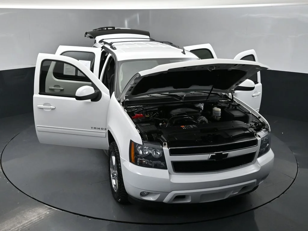 Used 2013 White Chevrolet LT image 43