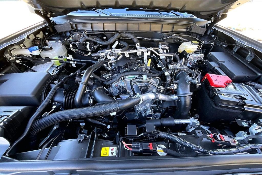 New 2025 Ford Bronco Base 4D Sport Utility