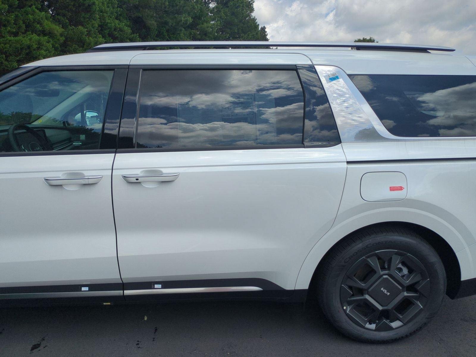 New 2026 Snow White Pearl Kia SX image 33