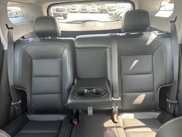 Used 2024 Red GMC AT4 image 37