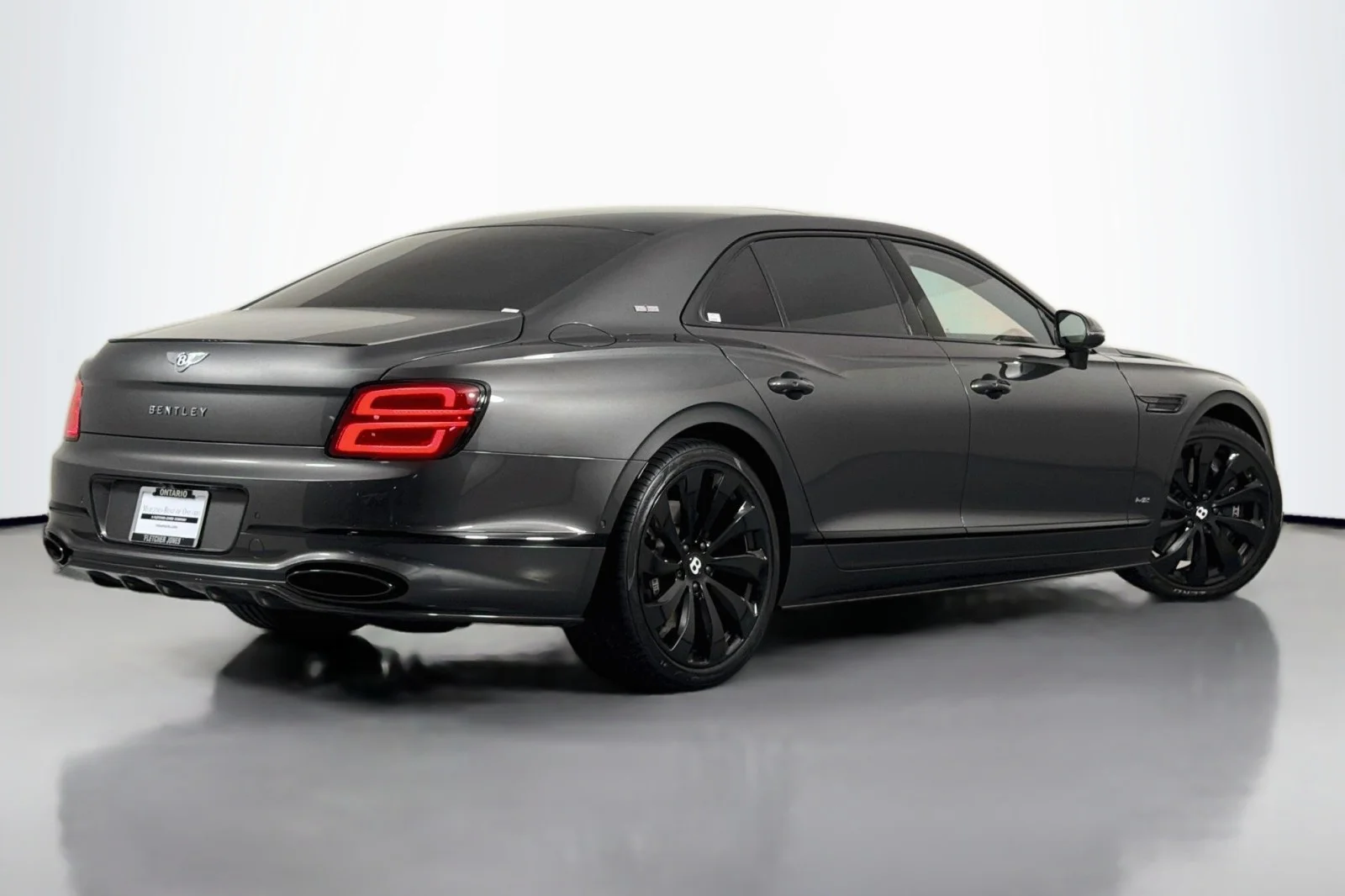 Used 2021 GRAY Bentley W12 image 12
