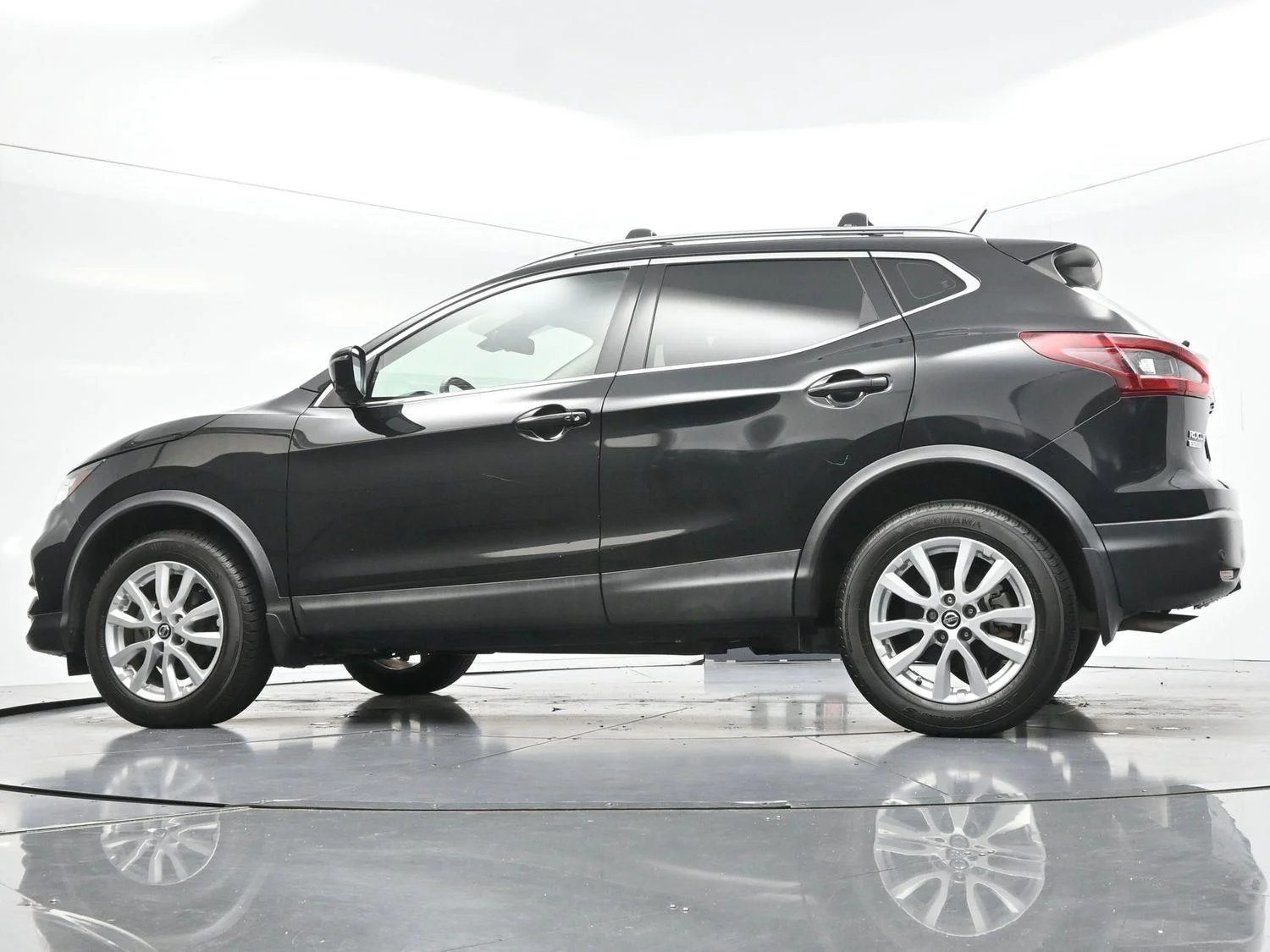Used 2020 Magnetic Black Pearl Nissan SV image 47