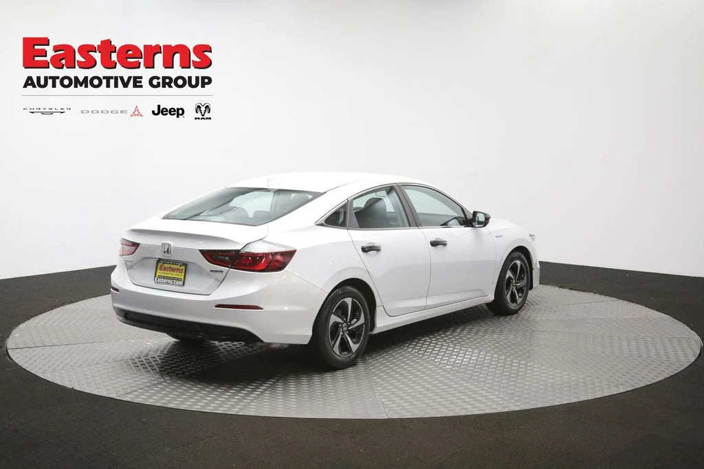 Used 2022 White Honda EX image 37
