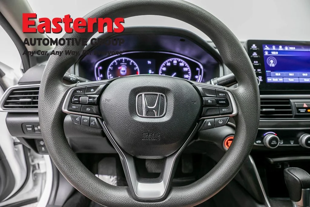Used 2021 White Honda LX image 10