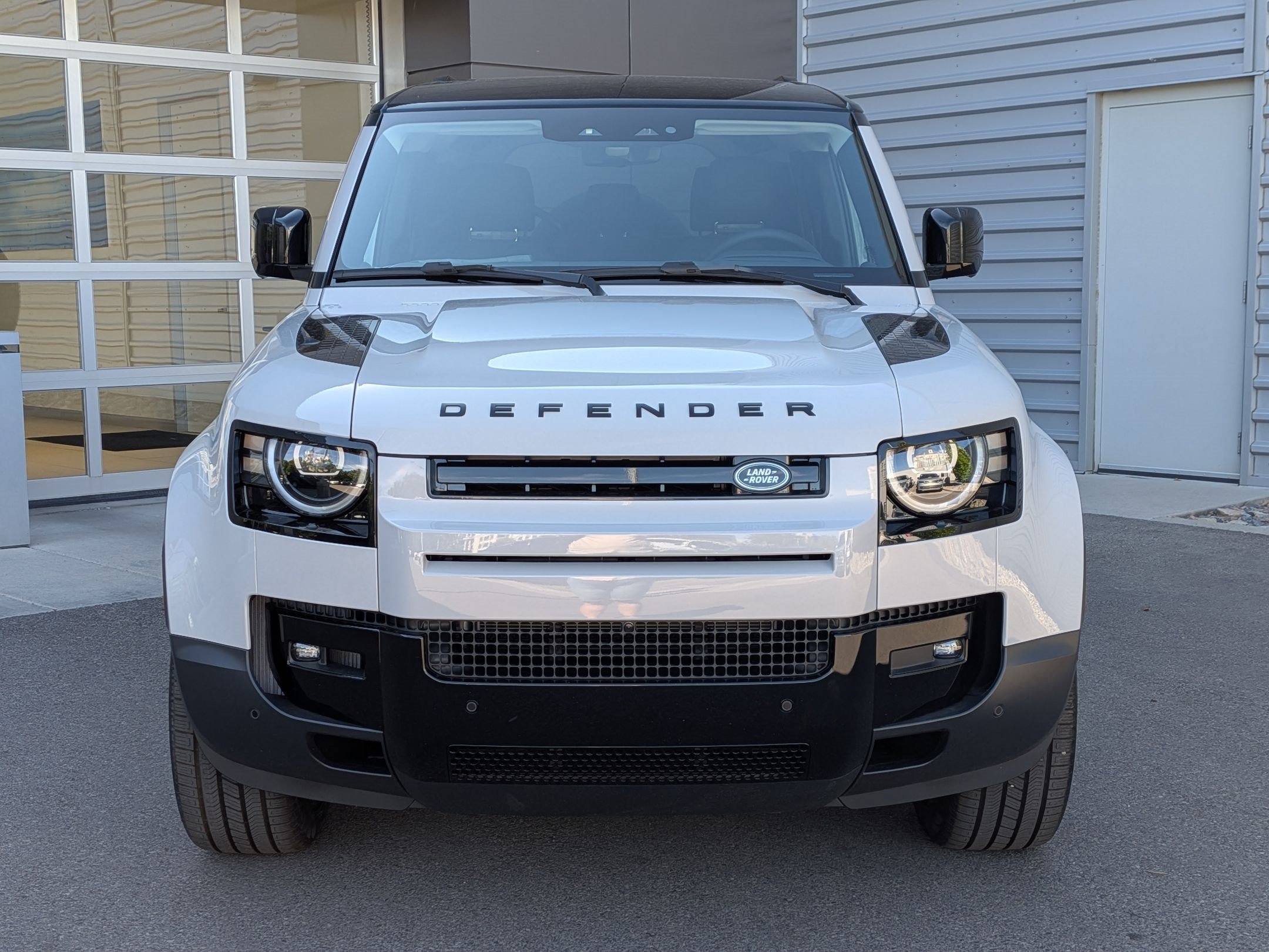 New 2026 Borasco Grey Land Rover P300 S image 2