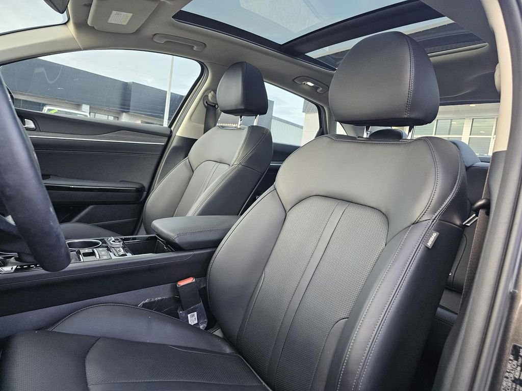 Used 2026 Gray Kia EX image 12