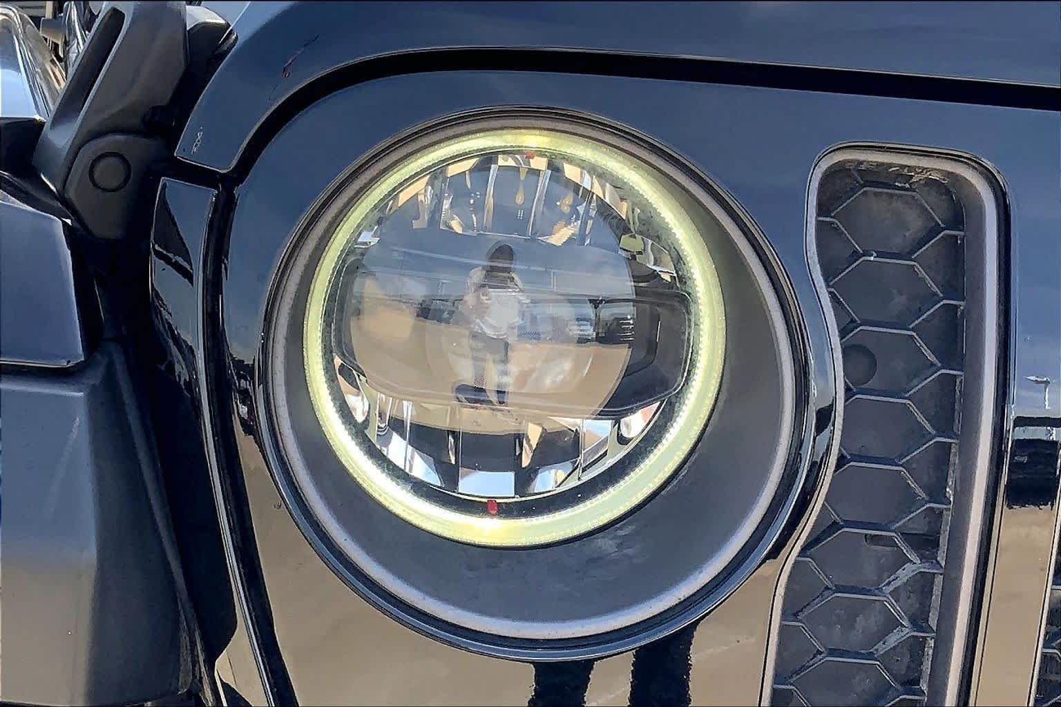 Certified Used 2023 Black Clearcoat Jeep Rubicon 392 image 37