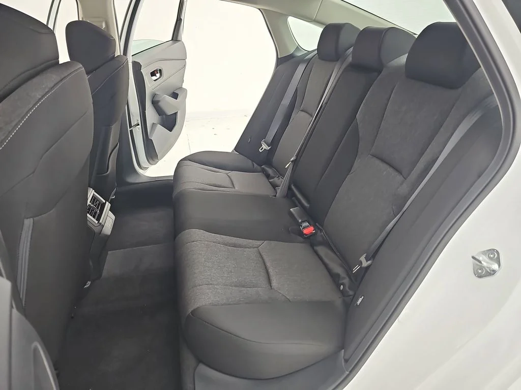 New 2026 Platinum White Pearl Honda LX image 17