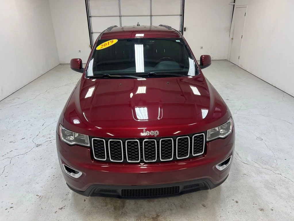Used 2019 Red Jeep Laredo E image 6