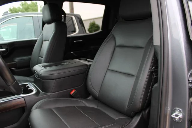 Used 2022 Gray GMC SLT image 21