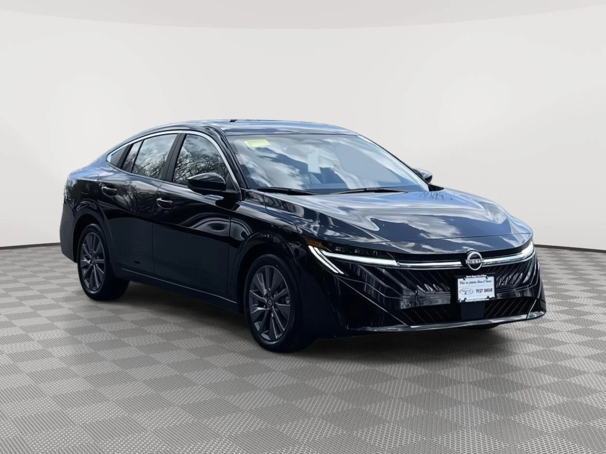 New 2026 Super Black Nissan SL image 3
