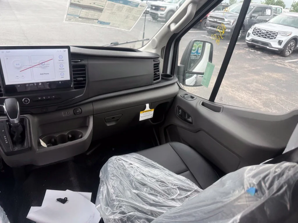 New 2026 Oxford White Ford Cargo Van image 53