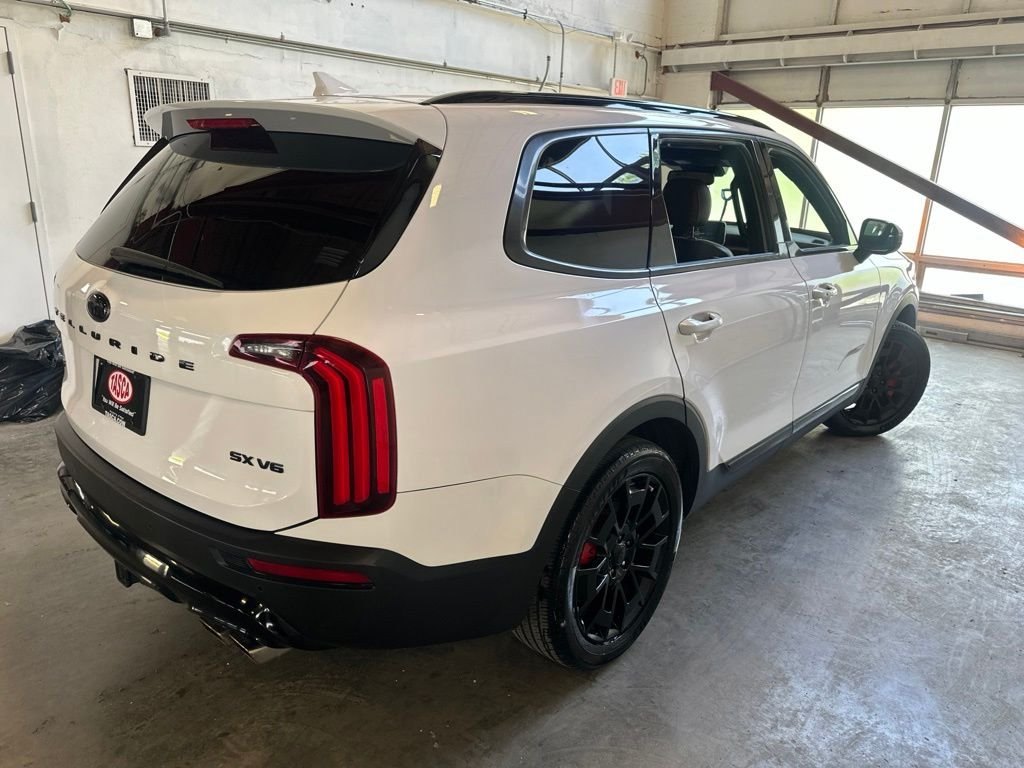 Used 2021 White Kia SX image 5