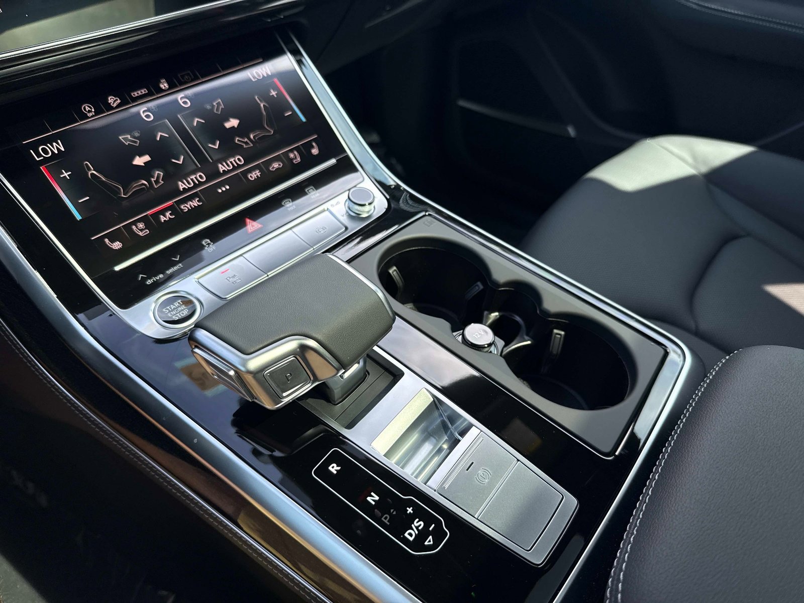 New 2026 Daytona Gray Pearl Effect Audi Premium Plus image 23