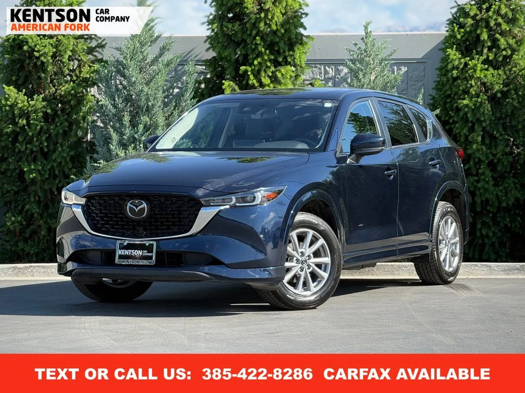 2025 Mazda CX-5 S Preferred package Auto AWD's photo