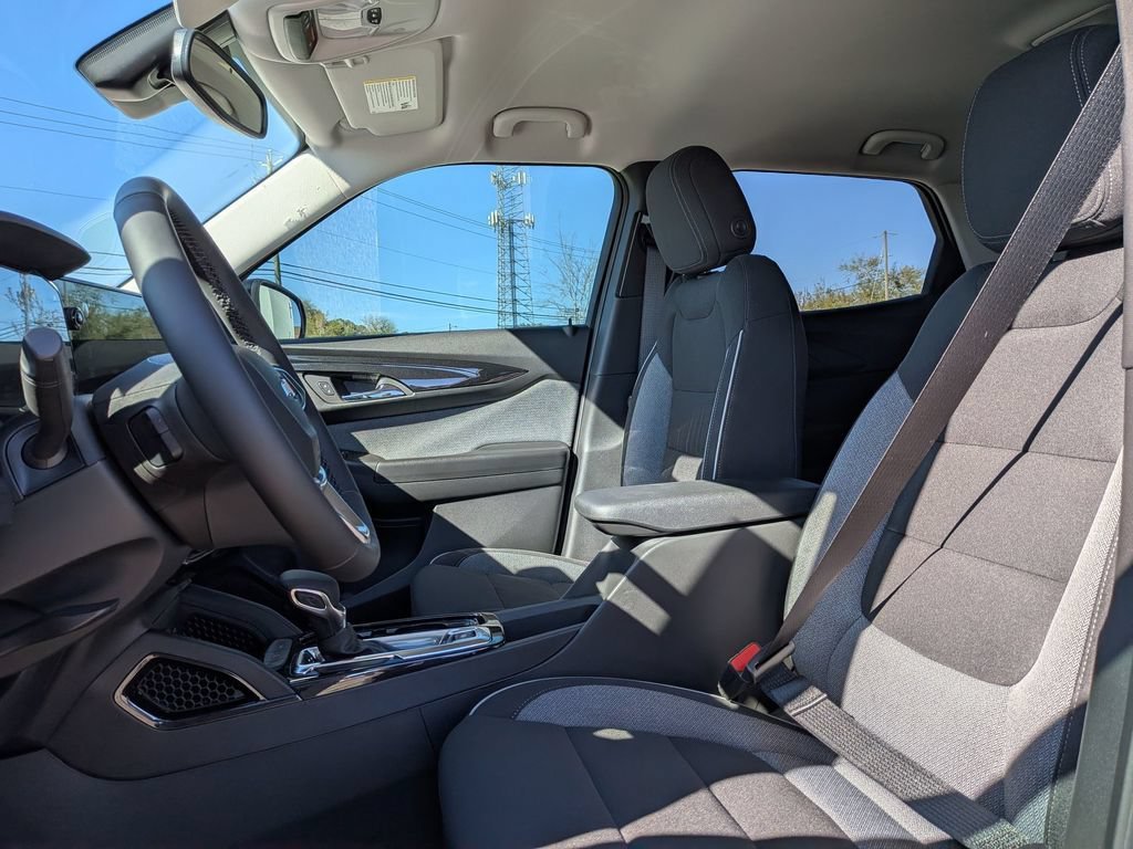 New 2026 Mosaic Black Metallic Chevrolet LT image 16