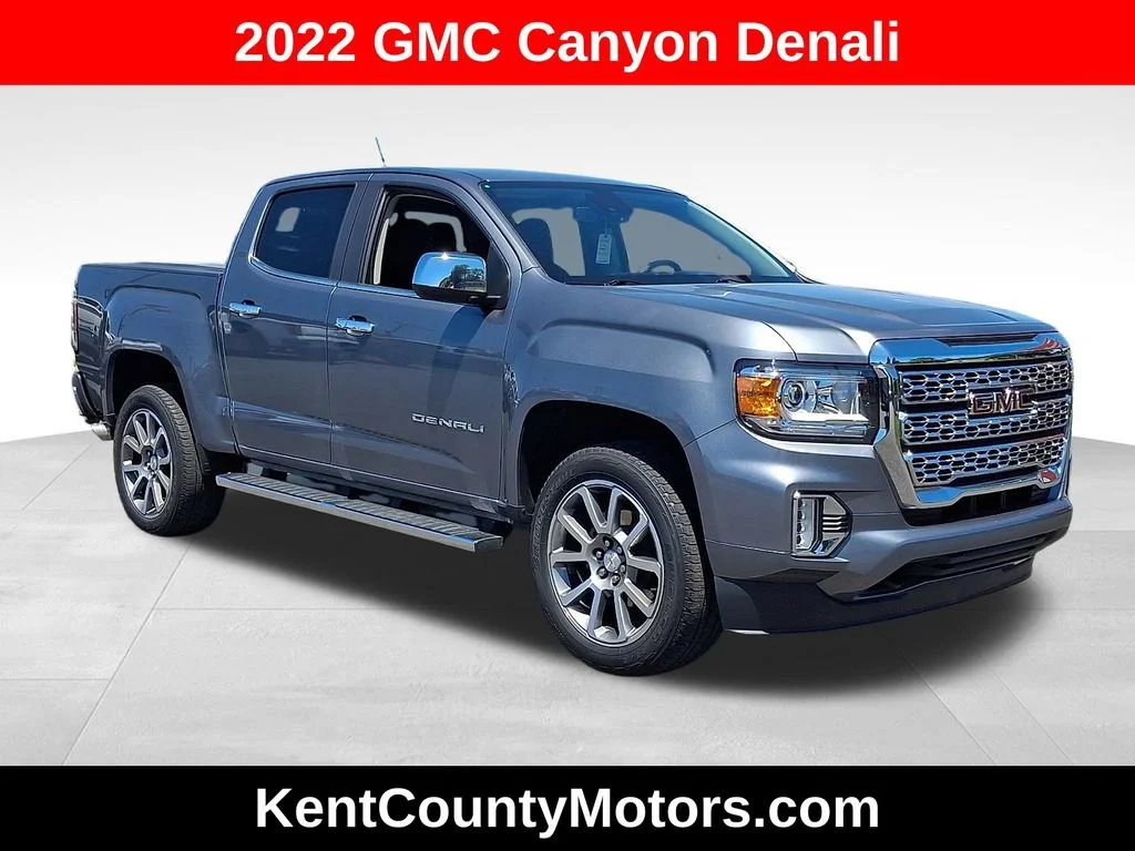 2022 GMC Canyon 4WD Denali Crew Cab Short Box's photo