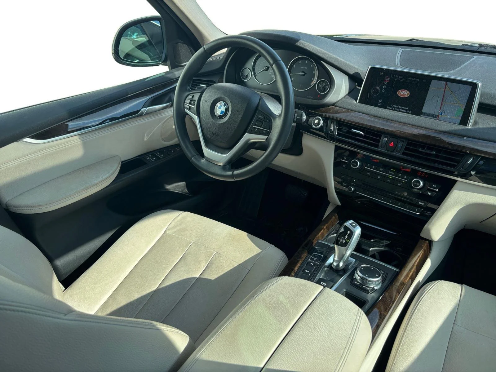 Used 2016 Imperial Blue Metallic BMW xDrive35i image 26