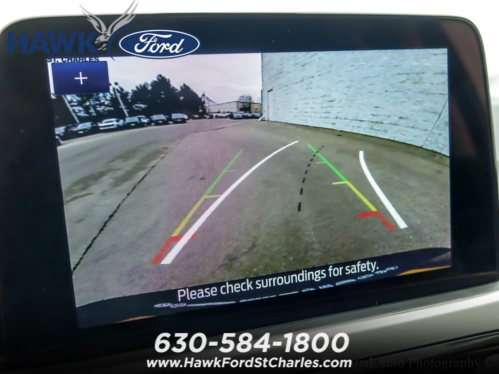 Certified Used 2022 Blue Metallic Ford SE image 18