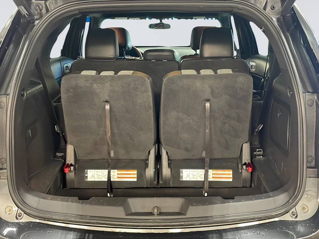 Used 2015  Ford XLT image 35