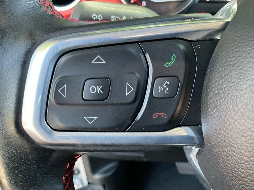 Used 2021 Silver Jeep Rubicon image 33