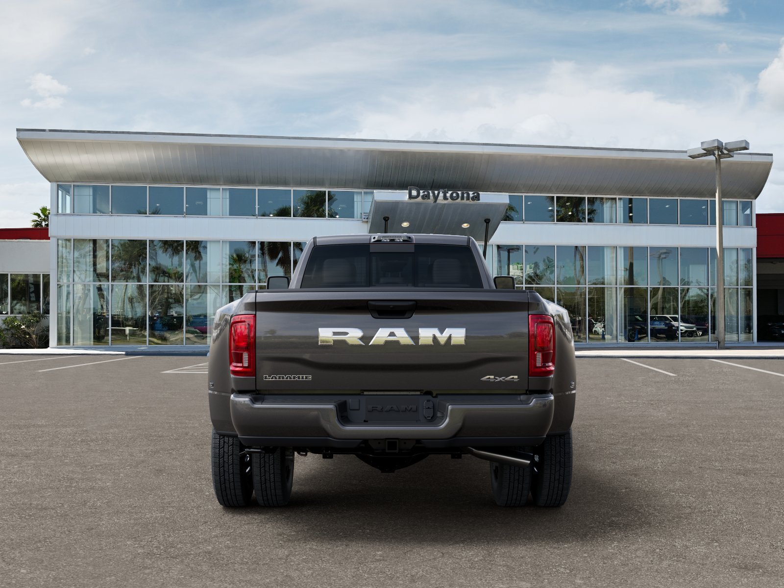 New 2026 Granite Crystal Metallic Clearcoat RAM Laramie image 7
