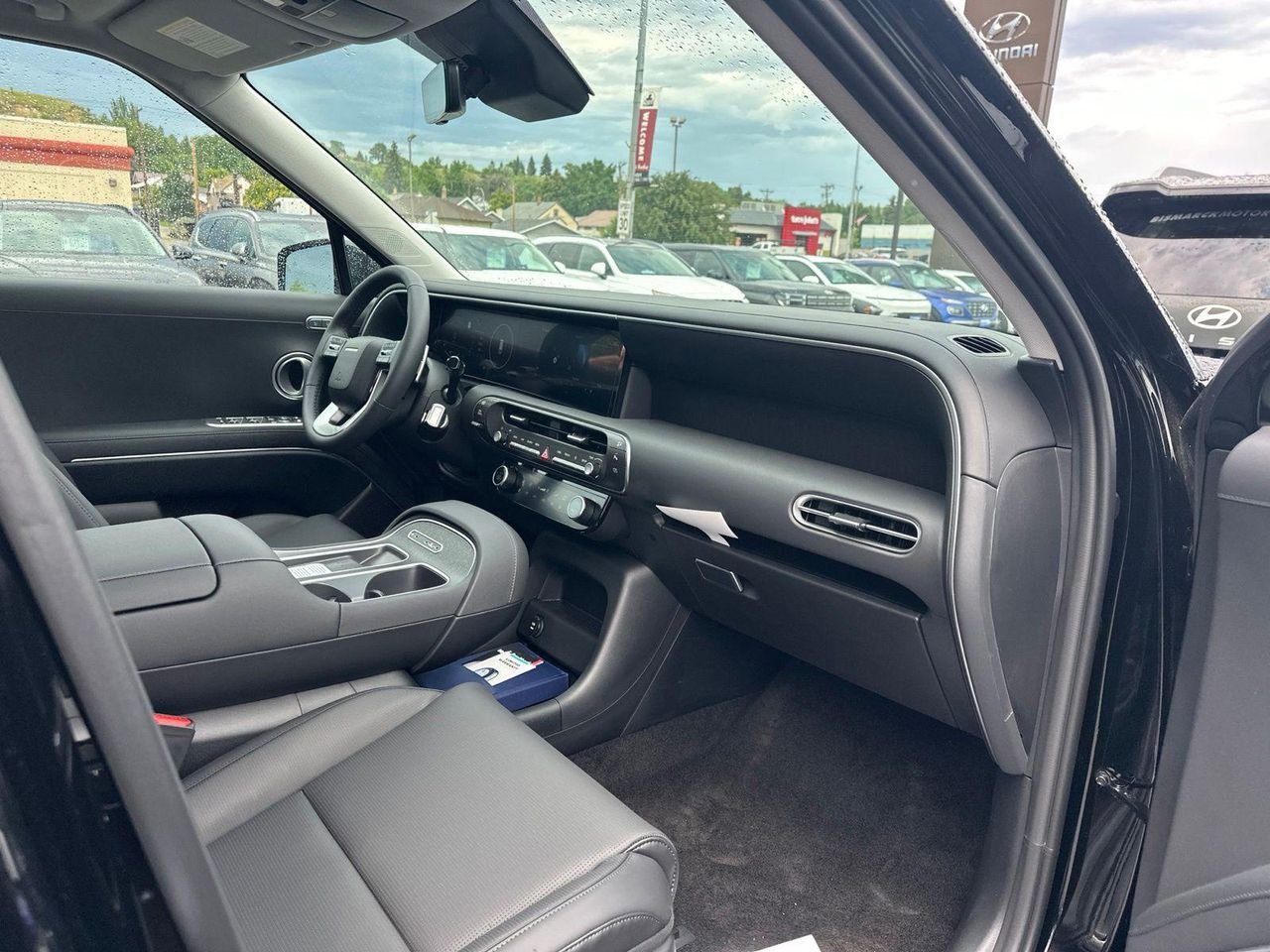 New 2026 Black Hyundai SEL Premium AWD image 133