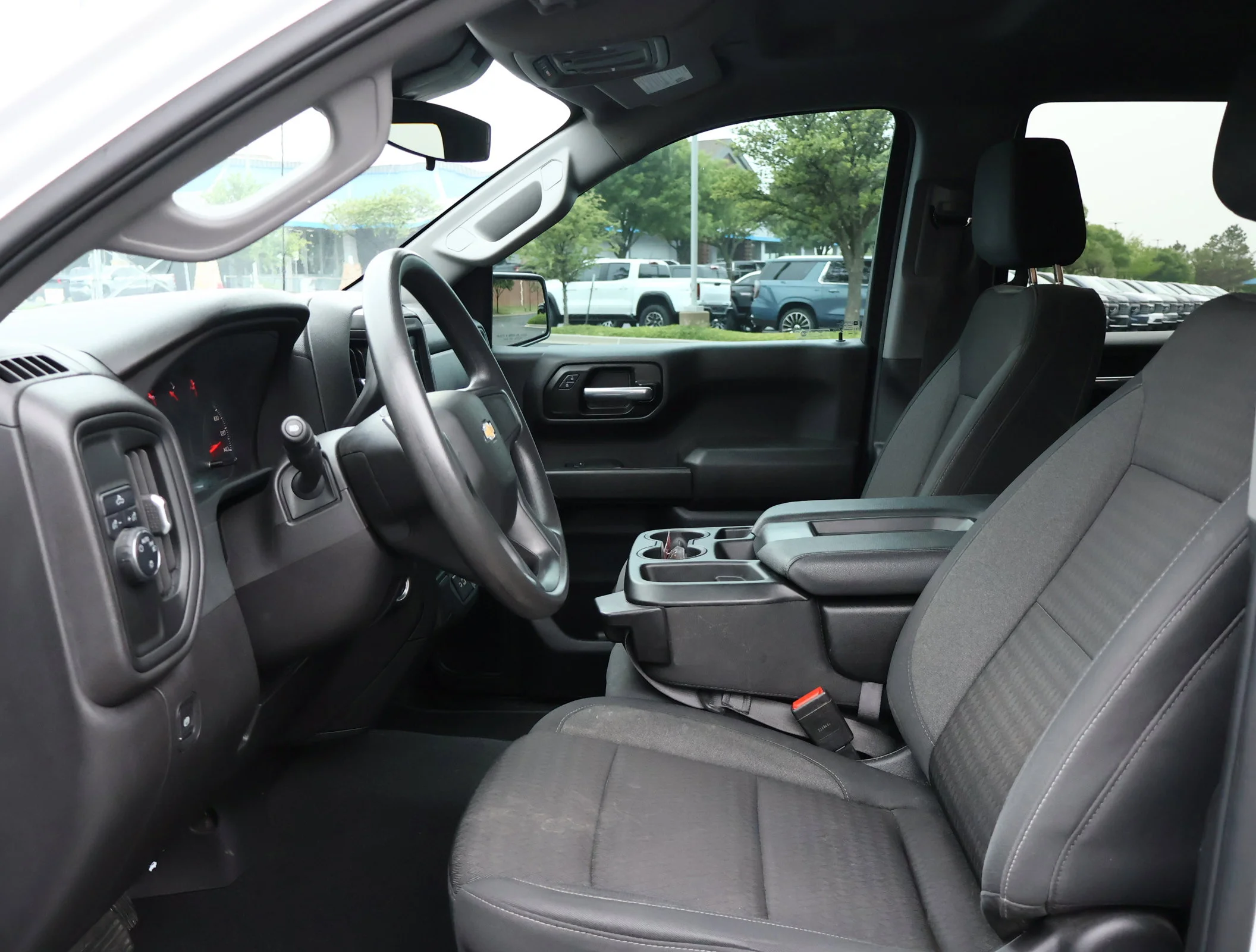 Used 2024 Summit White Chevrolet Custom image 10