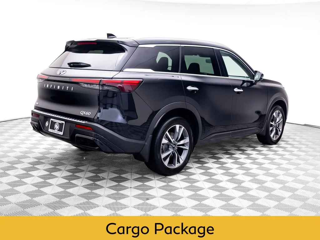 Certified Used 2023 Black INFINITI LUXE image 6