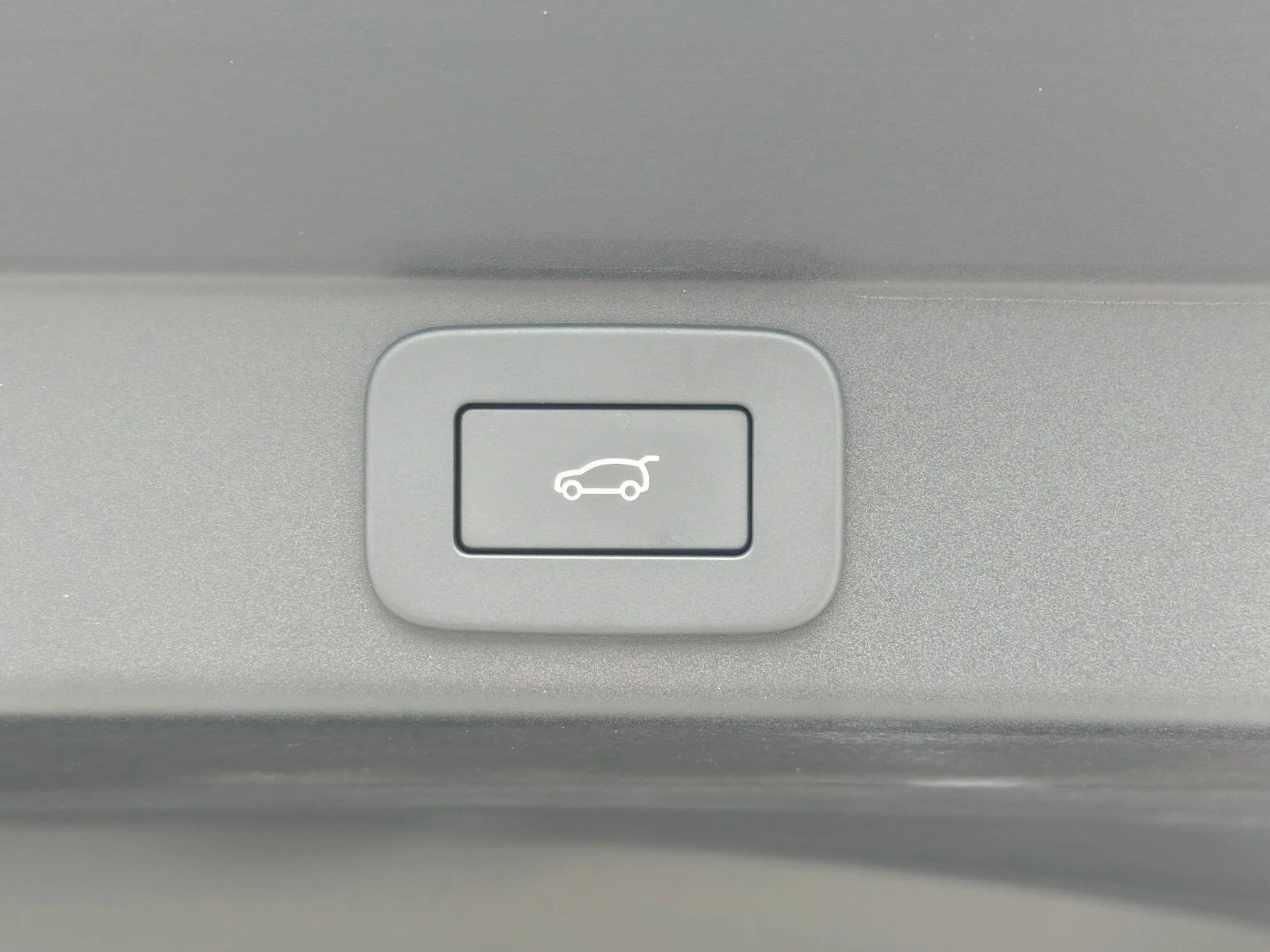 New 2026 Santorini Black Land Rover Dynamic SE image 14
