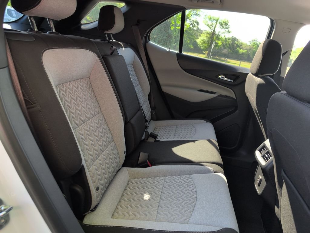 Used 2023 White Chevrolet LS image 32